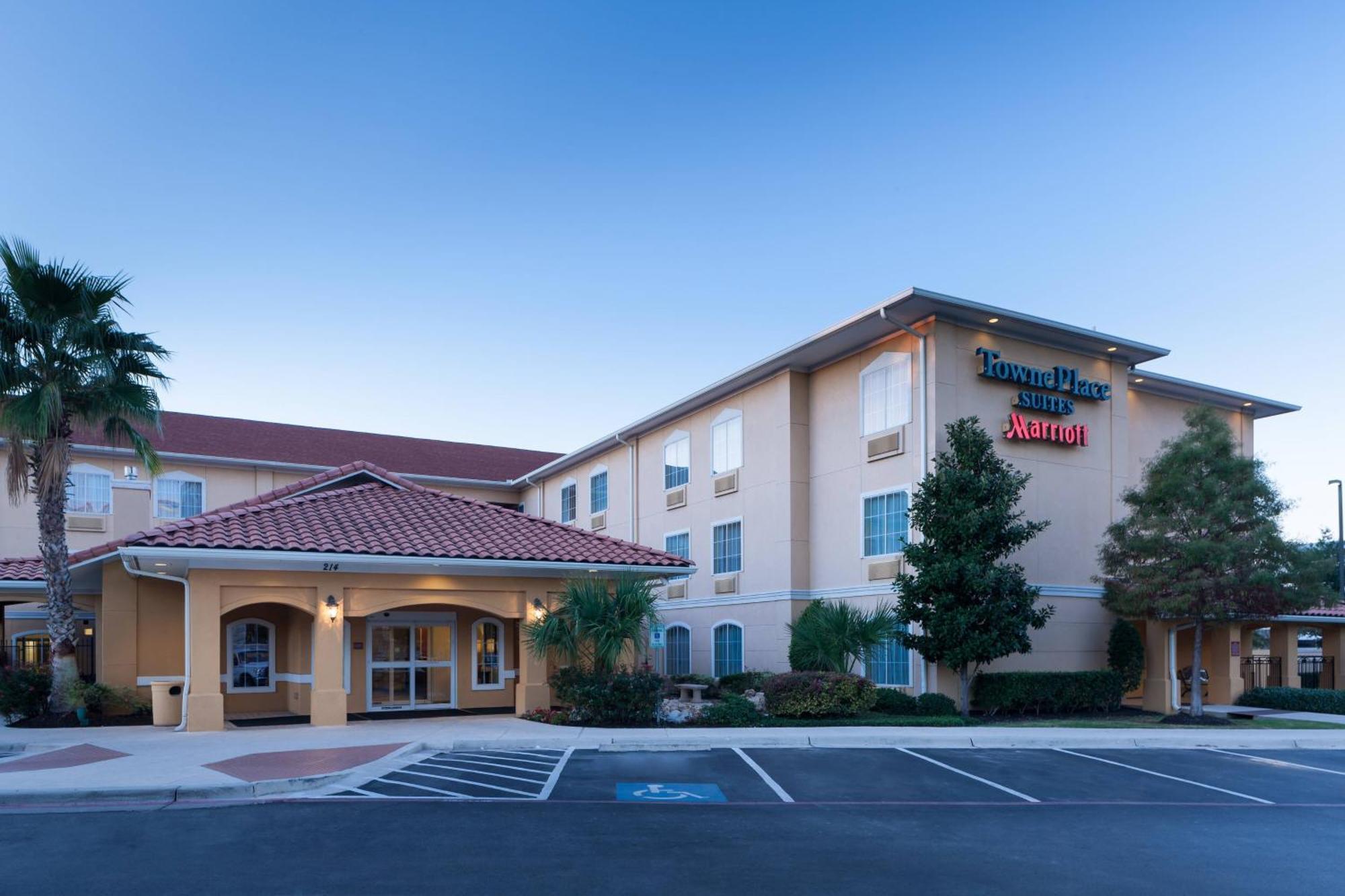 Towneplace Suites By Marriott San Antonio Airport Екстериор снимка